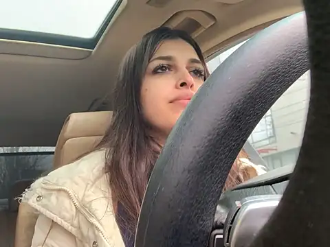 Snapshot of EvaWhisper chatting on 02/12/25, 08:16 EvaWhisper online show from 02/12/25, 08:16