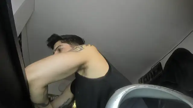 charlie hotxxx online show from 10/16/25, 04:21