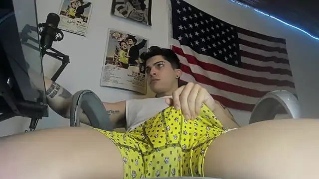 charlie hotxxx online show from 03/17/26, 04:37