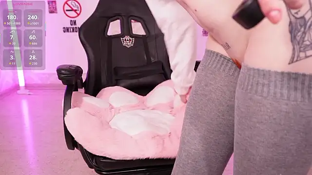 hannah lourens online show from 03/27/26, 08:26