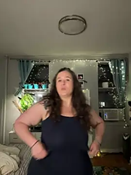 sylviahhh online show from 07/14/26, 01:38