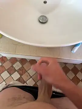 Siggidc2n online show from 04/15/26, 10:21