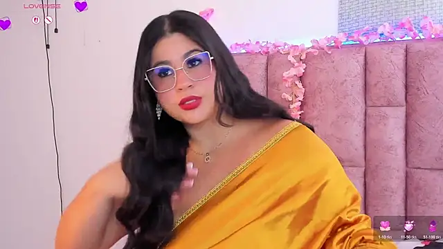 miahkumar online show from 05/18/26, 01:49