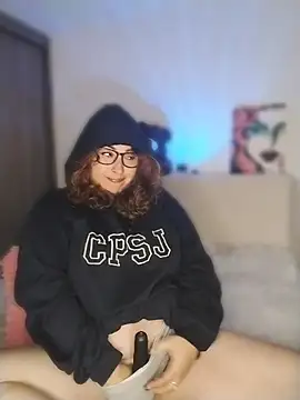 saara queen  online show from 04/04/26, 02:51