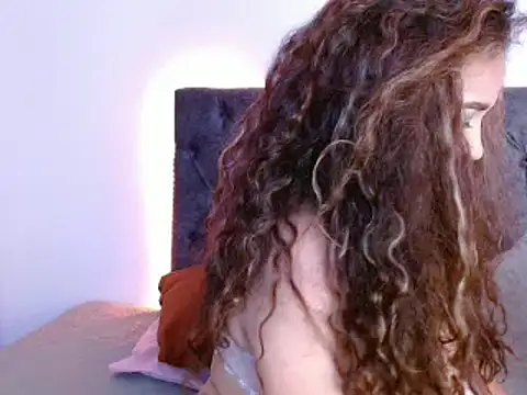 Snapshot of Alma_Sexyy chatting on 02/11/25, 09:25 Alma Sexyy online show from 02/11/25, 09:25