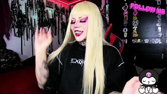 jannaink  online show from 10/10/25, 09:37