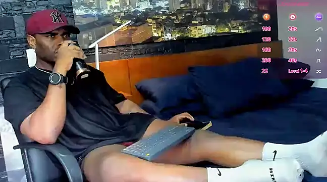 Snapshot of thomas_santtos1 chatting on 03/15/25, 09:38 thomas santtos1 online show from 03/15/25, 09:38