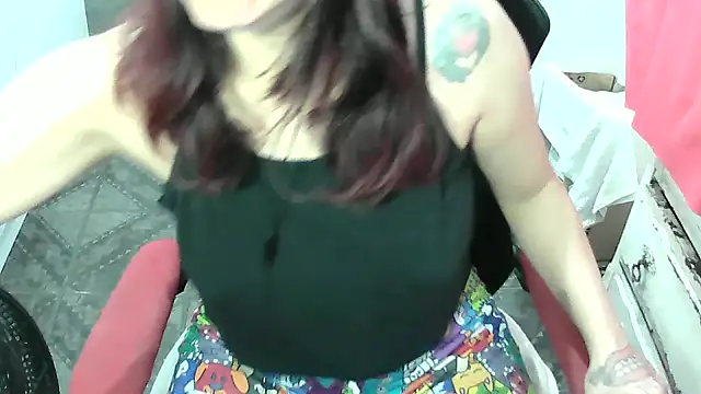 ManuEscarlate13 online show from 03/31/26, 04:25