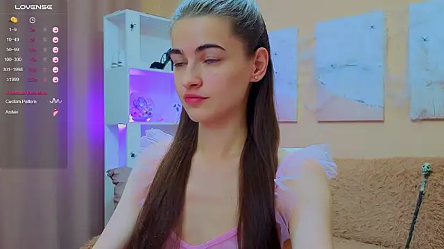 AstoriyaNight online show from 10/27/25, 11:00