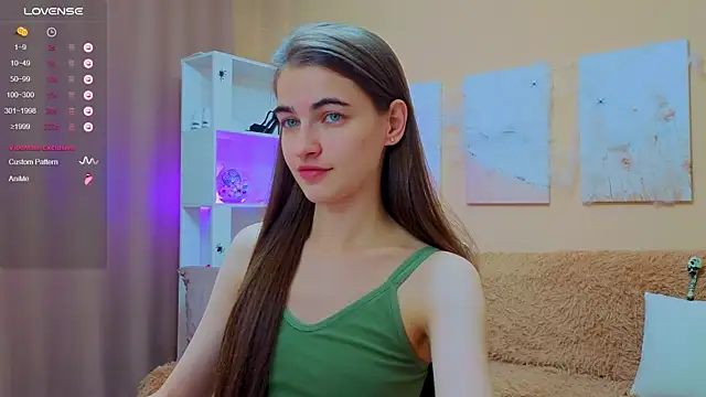 AstoriyaNight online show from 11/14/25, 10:08