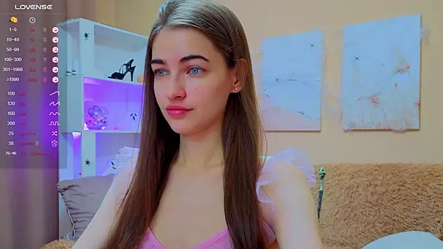 AstoriyaNight online show from 10/25/25, 04:11