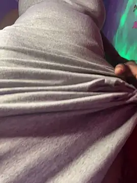 Cherrytowild online show from 10/29/25, 08:19