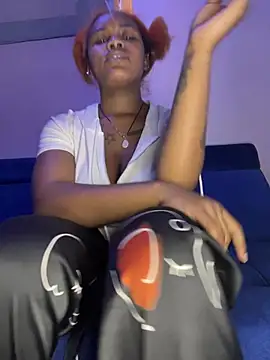 Cherrytowild online show from 03/19/26, 06:02