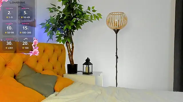 Naomi B1ack online show from 03/28/26, 12:33