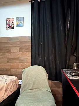 izumikarol online show from 11/28/25, 12:16