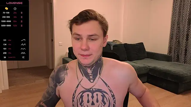 Snapshot of Lechery_boy chatting on 10/27/25, 04:30 Lechery boy online show from 10/27/25, 04:30