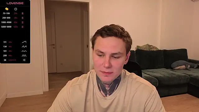 Snapshot of Lechery_boy chatting on 10/24/25, 01:32 Lechery boy online show from 10/24/25, 01:32