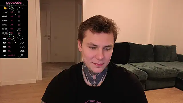 Snapshot of Lechery_boy chatting on 11/03/25, 01:47 Lechery boy online show from 11/03/25, 01:47