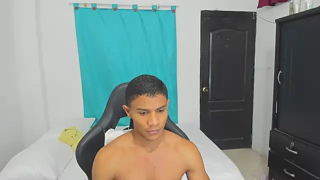 corzoethan online show from 10/03/25, 11:28