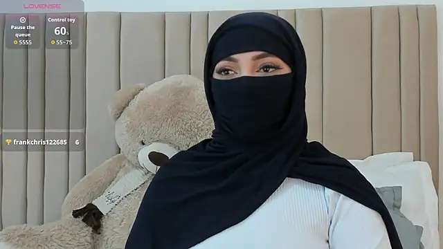 izadii online show from 01/05/26, 06:44