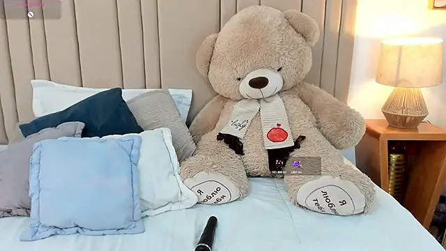 izadii online show from 05/15/26, 06:28