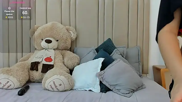 izadii online show from 09/22/25, 06:36