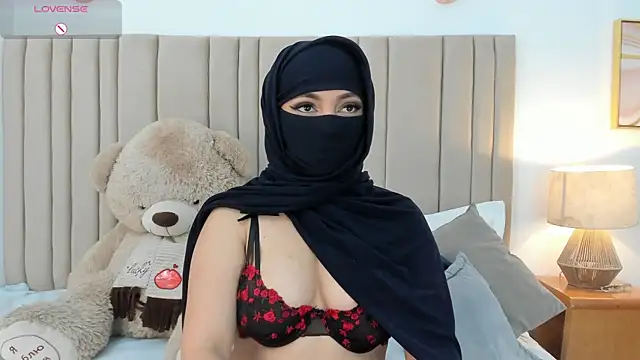 izadii online show from 06/01/26, 07:02
