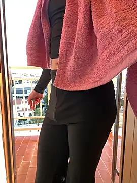 twinkyie online show from 01/12/25, 07:32