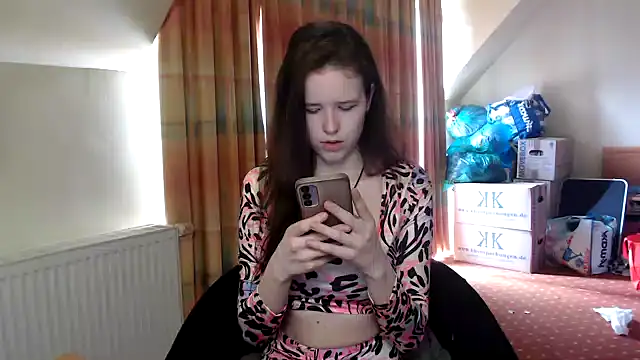 Snapshot of Princess-Lilly chatting on 02/13/25, 11:50 Princess-Lilly online show from 02/13/25, 11:50