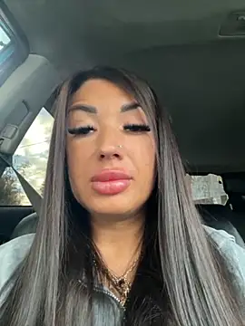 RuslanaXX online show from 10/28/25, 02:45