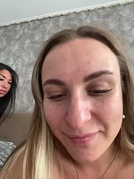 RuslanaXX online show from 10/14/25, 02:45