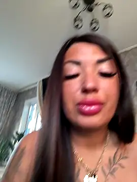 RuslanaXX online show from 10/20/25, 02:02