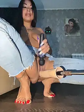 RuslanaXX online show from 11/10/25, 01:54