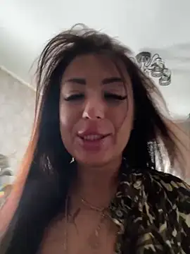 RuslanaXX online show from 10/06/25, 04:24