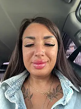 RuslanaXX online show from 02/14/26, 06:24