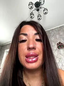 RuslanaXX online show from 10/07/25, 02:56