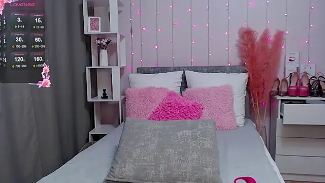 PornoGirlX online show from 09/14/25, 05:52