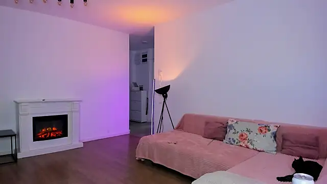 AnysaSmith online show from 12/05/24, 09:44