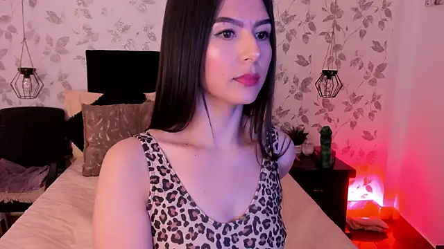Nathaly-Lopez online show from 10/15/25, 01:30