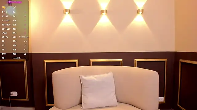 lexiethompson  online show from 03/20/26, 12:06