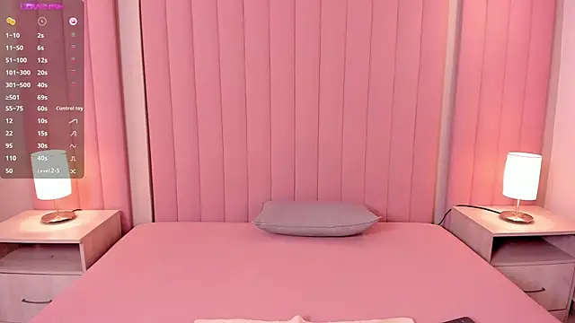 lexiethompson  online show from 02/26/26, 12:16