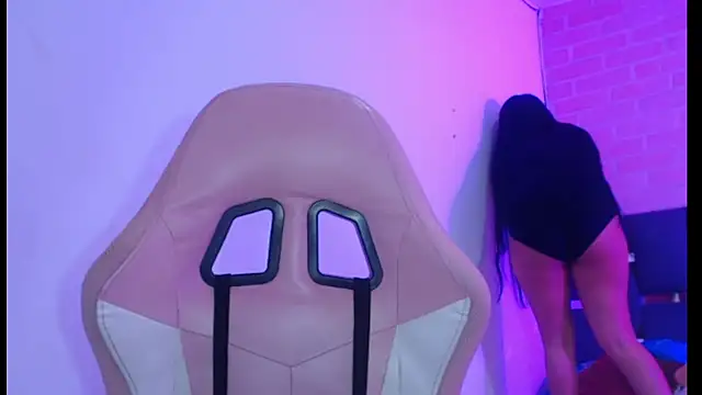 Alizon95 online show from 03/31/26, 08:00