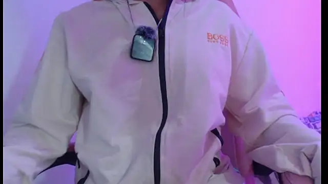 Alizon95 online show from 04/01/26, 08:39