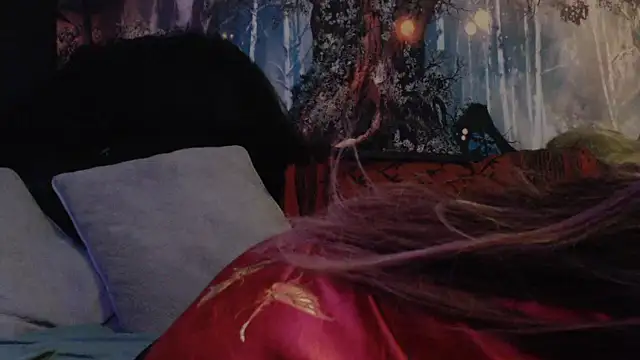 HighCityHoney online show from 12/22/25, 05:02