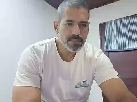 Snapshot of jackbigcock11 chatting on 06/27/26, 02:06 jackbigcock11 online show from 06/27/26, 02:06