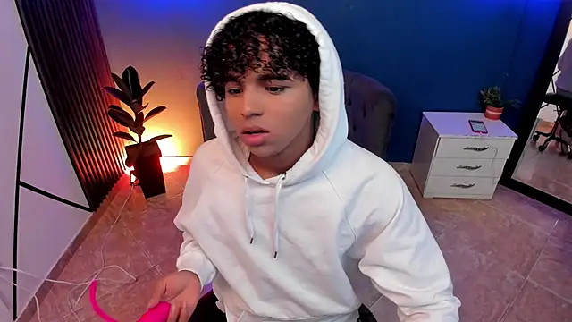 Noah Smith04 online show from 11/05/25, 12:08