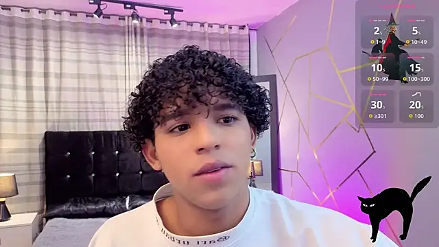 Noah Smith04 online show from 10/24/25, 04:00