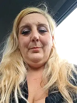 BecciDeluxe online show from 01/06/26, 09:02