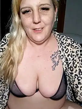 BecciDeluxe online show from 02/09/26, 03:10