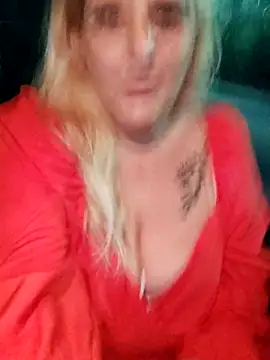 BecciDeluxe online show from 01/05/26, 05:27